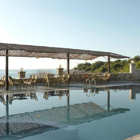Lalloudes Seaside Accommodation Exo Nimfion Esterno foto