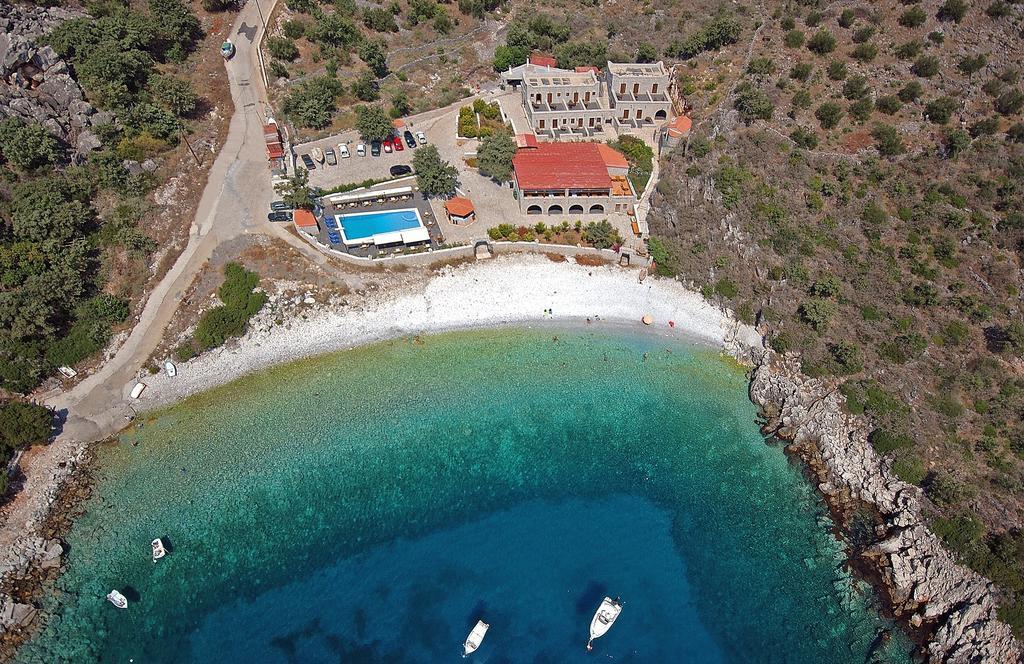 Lalloudes Seaside Accommodation Exo Nimfion Esterno foto