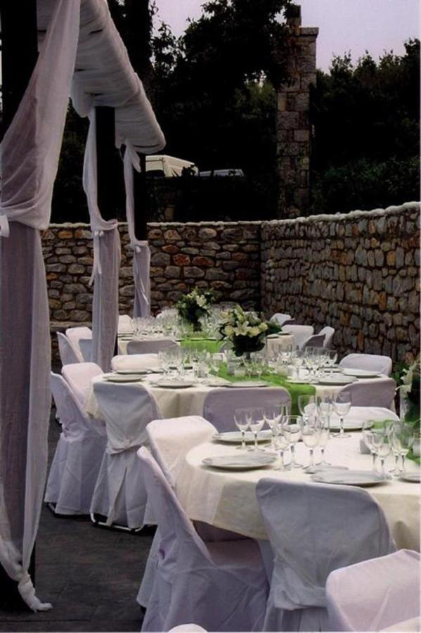Lalloudes Seaside Accommodation Exo Nimfion Esterno foto